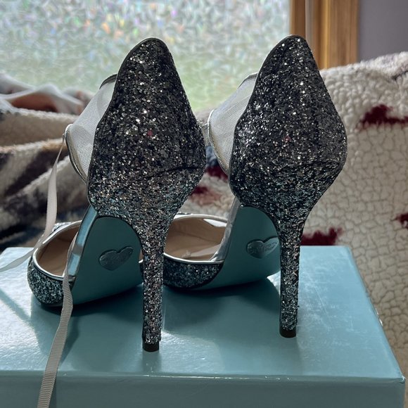 Blue By Betsey Johnson Silver Glitter Stela Pump Heels Size 7 - Picture 6 of 12